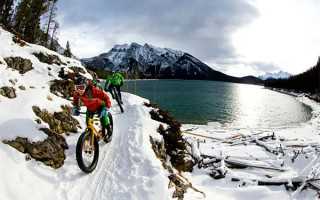 装修工敲错阳台 现在应该找谁？